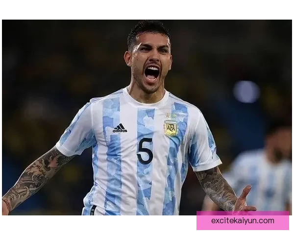 帕雷德斯在阿根廷国家队中场表现稳健，成为球队关键一员